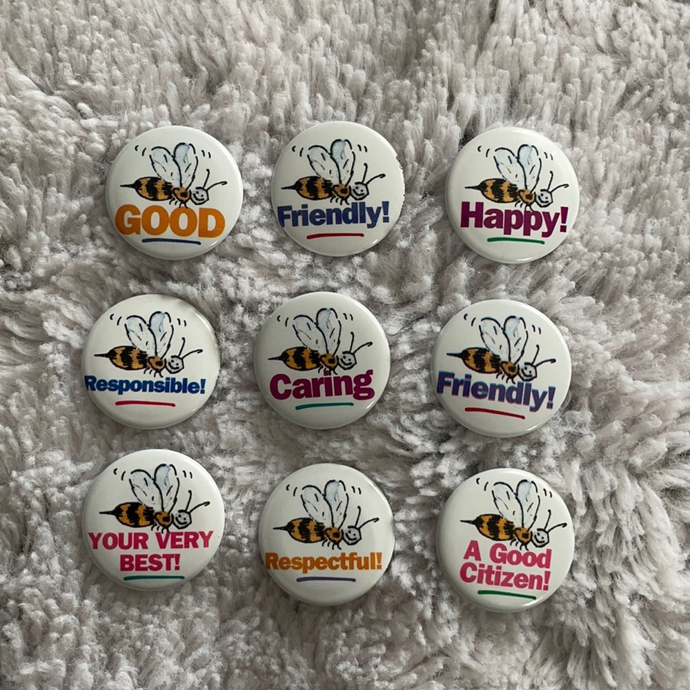 American Girl- Grin Pins- Bees